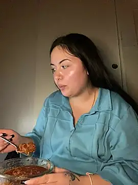 xocrybaby online show from 01/05/25, 03:32