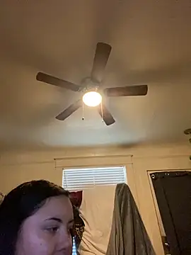 xocrybaby online show from 11/26/25, 08:54