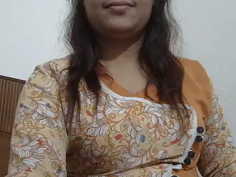 shekira99 online show from 11/21/25, 07:56