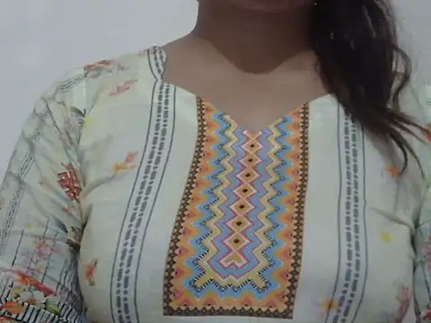 shekira99 online show from 02/25/26, 08:51