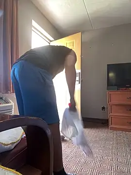 Stressreliever82 online show from 04/06/26, 08:54