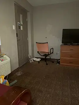 Stressreliever82 online show from 04/14/26, 03:29