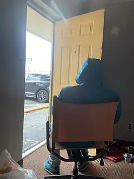 Stressreliever82 online show from 04/19/26, 05:34