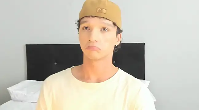 angelcortes online show from 02/24/25, 10:58