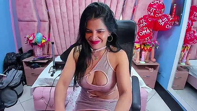 HornySkinny26 online show from 12/19/25, 05:03