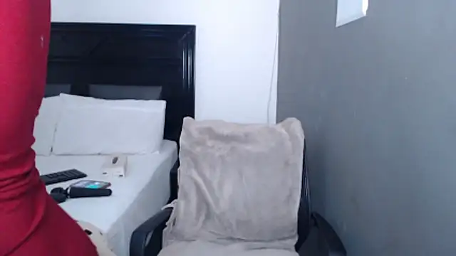 NikkiDickSavage online show from 06/07/26, 03:05