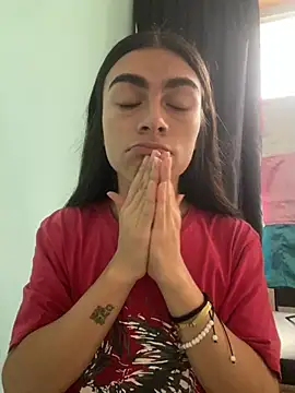 Snapshot of valendoll chatting on 01/27/25, 09:22 valendoll online show from 01/27/25, 09:22