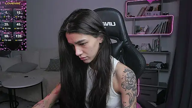 vinkitinkii online show from 02/13/25, 07:13