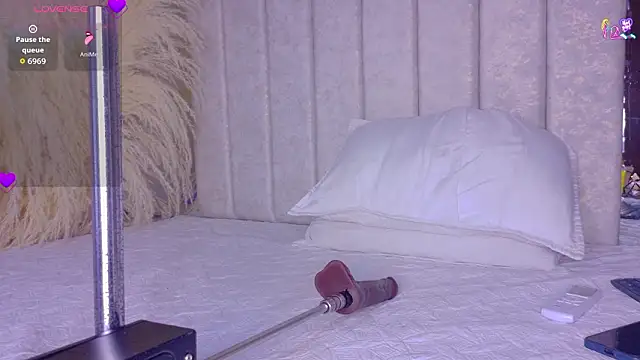  Gretta online show from 03/25/26, 08:37