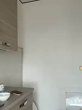 petrouchkaaa  online show from 02/05/26, 08:52