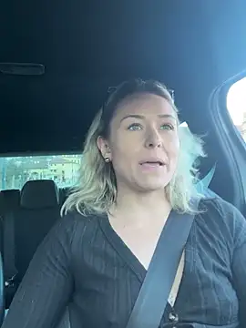 petrouchkaaa  online show from 02/17/26, 03:08