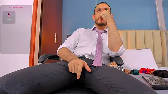 jeanpiere  online show from 02/02/25, 12:57