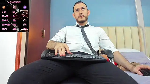 jeanpiere  online show from 03/22/25, 01:30