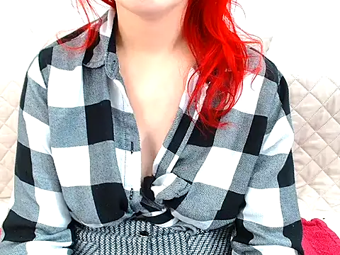 Cristina foryou online show from 12/14/25, 09:36