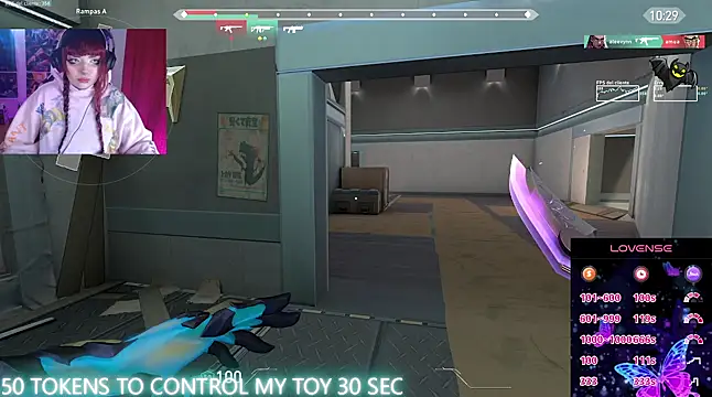 Snapshot of linda_mort chatting on 10/17/25, 11:51 linda mort online show from 10/17/25, 11:51