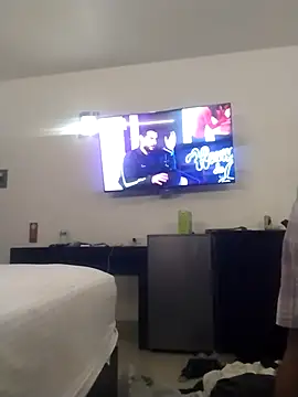 Renooo04 online show from 02/18/26, 07:48