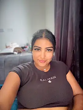 NatashaBrown12 online show from 04/01/26, 05:21