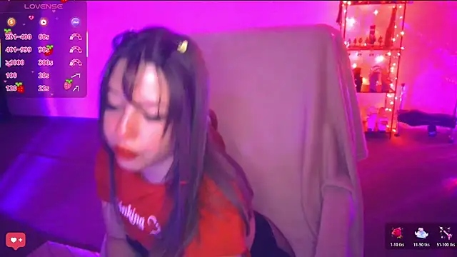 PetiteAngel666 online show from 12/21/25, 08:49