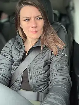 LadyLena1 online show from 02/16/25, 09:05