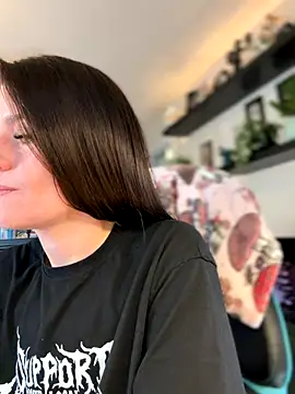 LadyLena1 online show from 10/05/25, 06:06