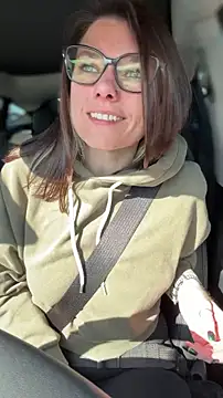 LadyLena1 online show from 03/26/26, 05:51