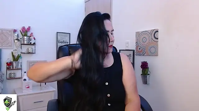 amalia brunette online show from 12/10/24, 11:19