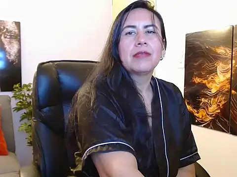 amalia brunette online show from 02/22/25, 01:11