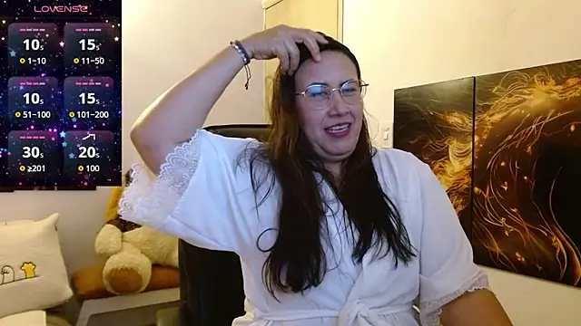 amalia brunette online show from 11/26/25, 01:17