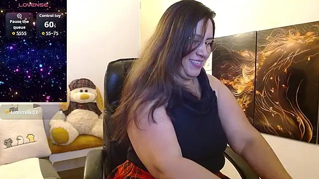 amalia brunette online show from 12/14/25, 12:49