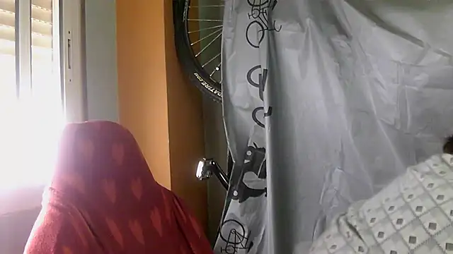 porkorossy online show from 11/05/25, 08:36