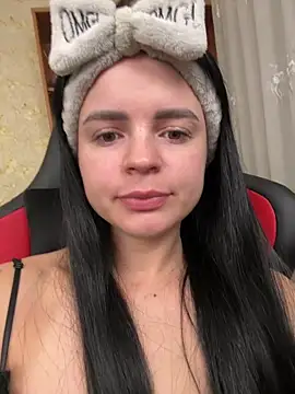 JuicyJess online show from 11/13/25, 02:21