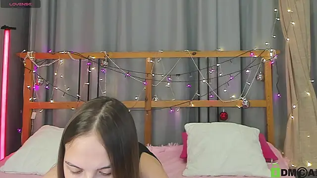 little radiant sun online show from 01/29/25, 02:21