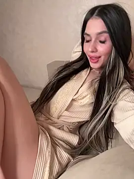 SofiaLaLight online show from 04/18/26, 07:58