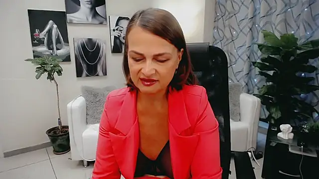 Favorite 0 online show from 02/06/26, 04:50