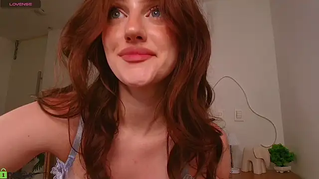 Skinny Alice online show from 03/24/26, 11:32