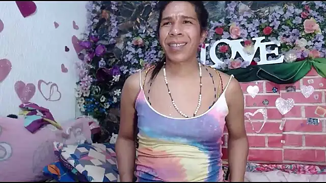 DesireDirtyTS   online show from 05/08/26, 11:04