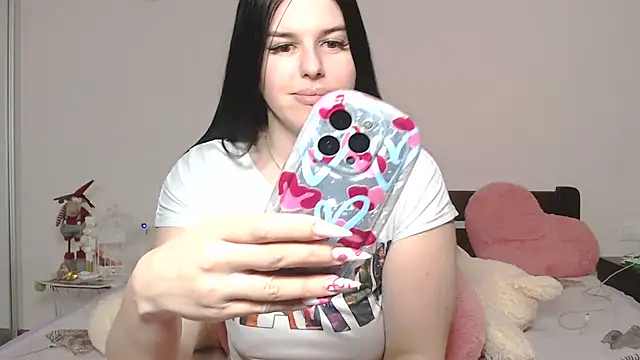 Snapshot of Annatrybebetter chatting on 03/06/25, 12:10 Annatrybebetter online show from 03/06/25, 12:10