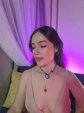 Kate Amaretto  online show from 02/12/26, 07:20