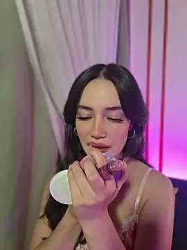 Kate Amaretto  online show from 04/28/26, 01:15