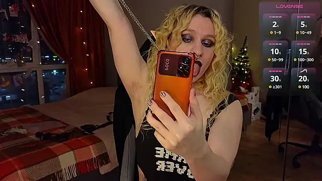 Snapshot of Lori_Myaf chatting on 02/03/25, 05:46 Lori Myaf online show from 02/03/25, 05:46