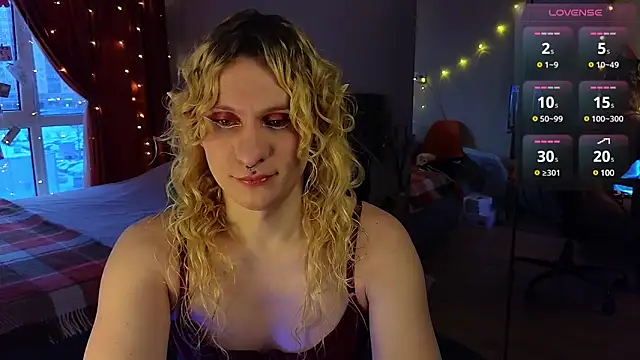 Snapshot of Lori_Myaf chatting on 02/19/25, 02:55 Lori Myaf online show from 02/19/25, 02:55