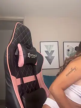 DianaHopson online show from 09/26/25, 12:14