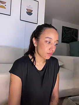 DianaHopson online show from 02/01/26, 12:15