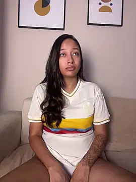 DianaHopson online show from 07/07/26, 11:03