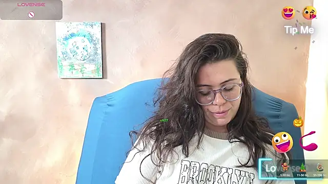 Snapshot of irinasweet27 chatting on 04/24/26, 01:08 irinasweet27 online show from 04/24/26, 01:08