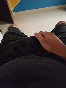 surfer fun29 online show from 12/14/24, 11:07