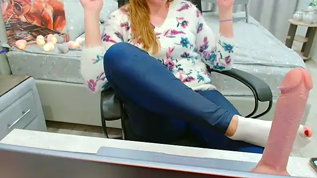 EveLove33 online show from 03/29/26, 04:40