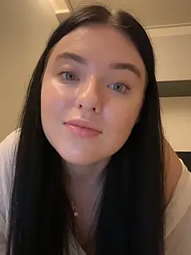 Snapshot of Angela_Fosterr chatting on 10/01/25, 03:40 Angela Fosterr online show from 10/01/25, 03:40