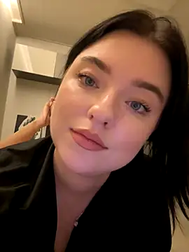 Angela Fosterr online show from 11/27/25, 07:27