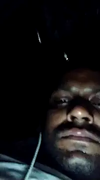 Snapshot of Niladri1410 chatting on 01/01/25, 07:53 Niladri1410 online show from 01/01/25, 07:53